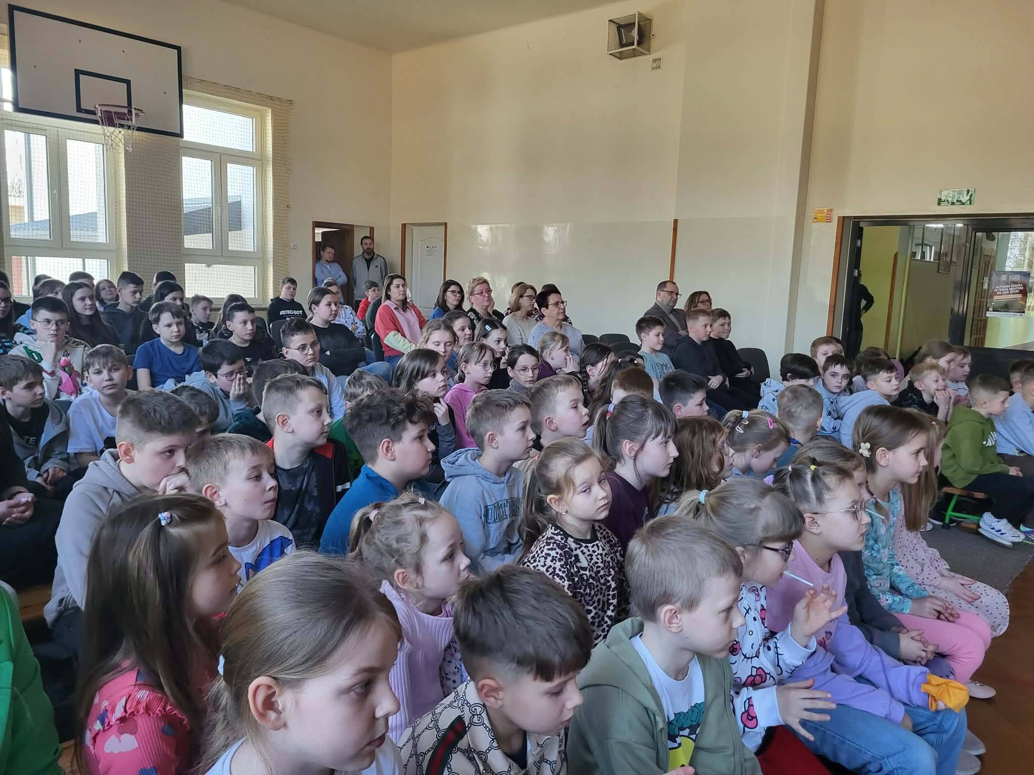 649838000 1388974236364511 895349728785546438 n